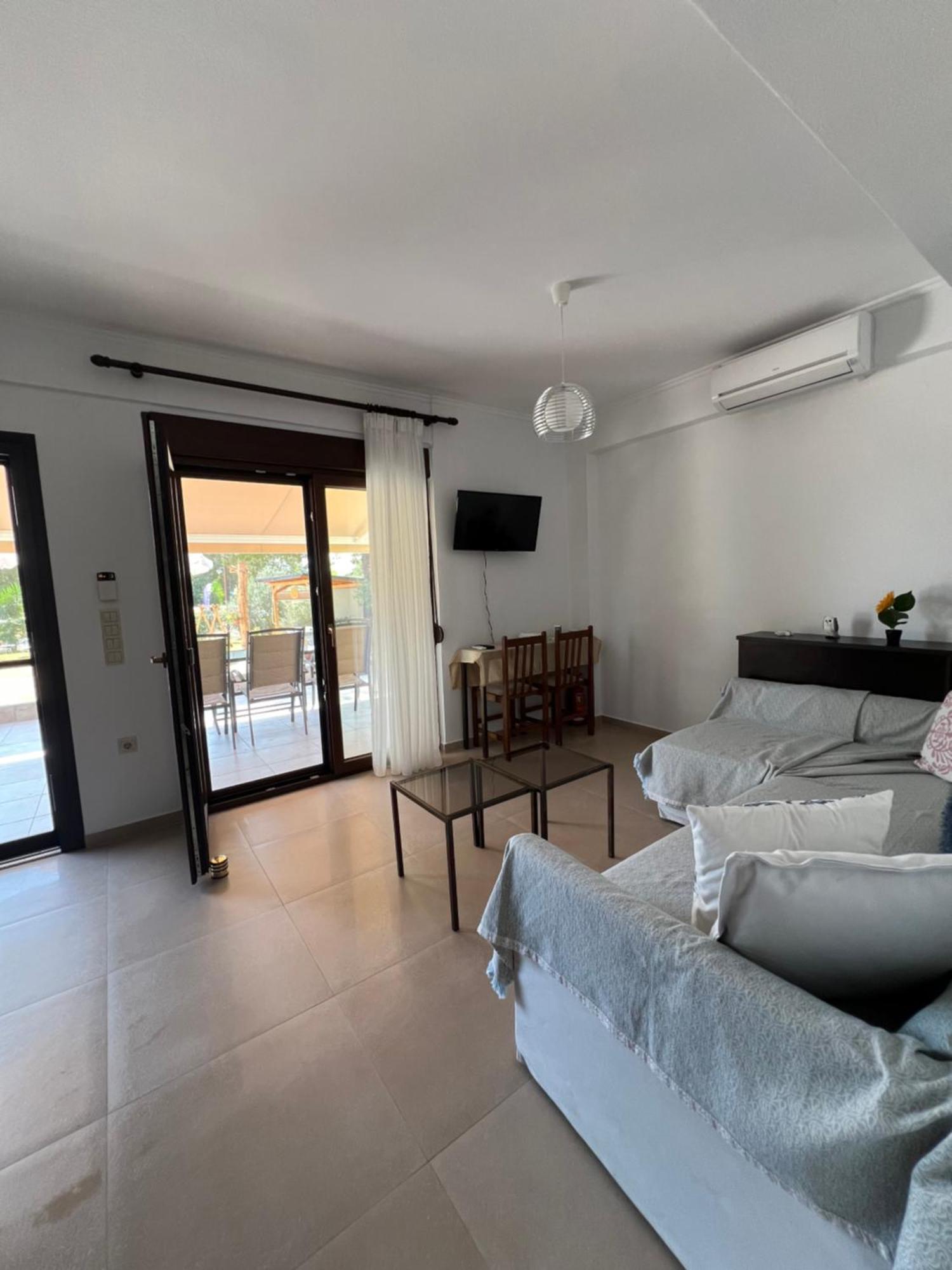 Epavli Xenia Pefkochori-Paliouri 50M Apartment Exterior foto